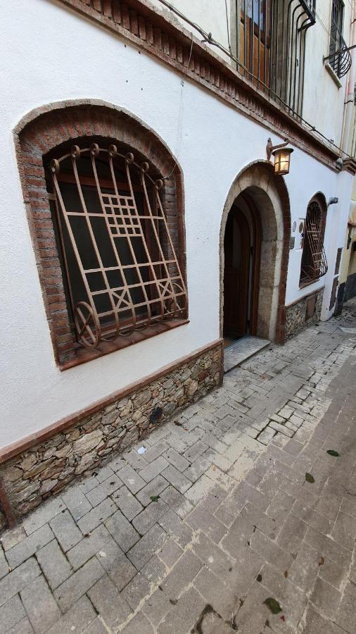 Villa La Casa Del Vicolo - Taormina Centro Exterior foto